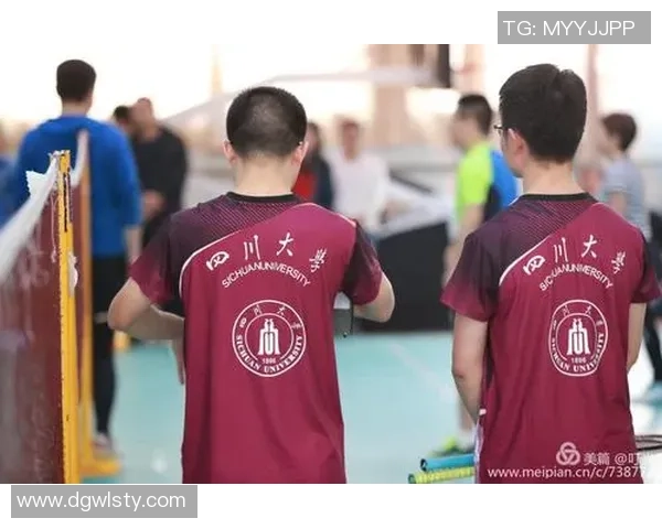 南京羽毛球队配合排名创新高展现团队实力与竞技风采